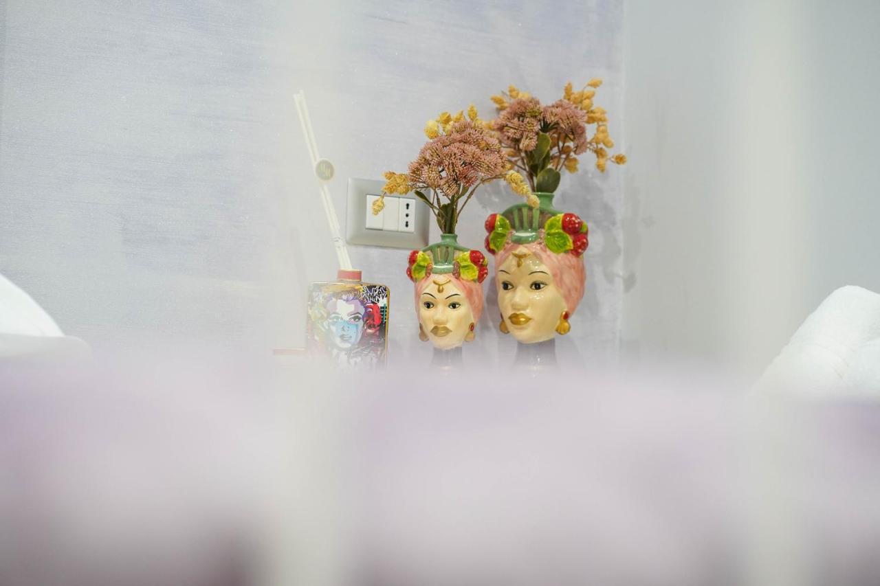 לינה וארוחת בוקר פיצו Piedigrotta Magique Luxury מראה חיצוני תמונה