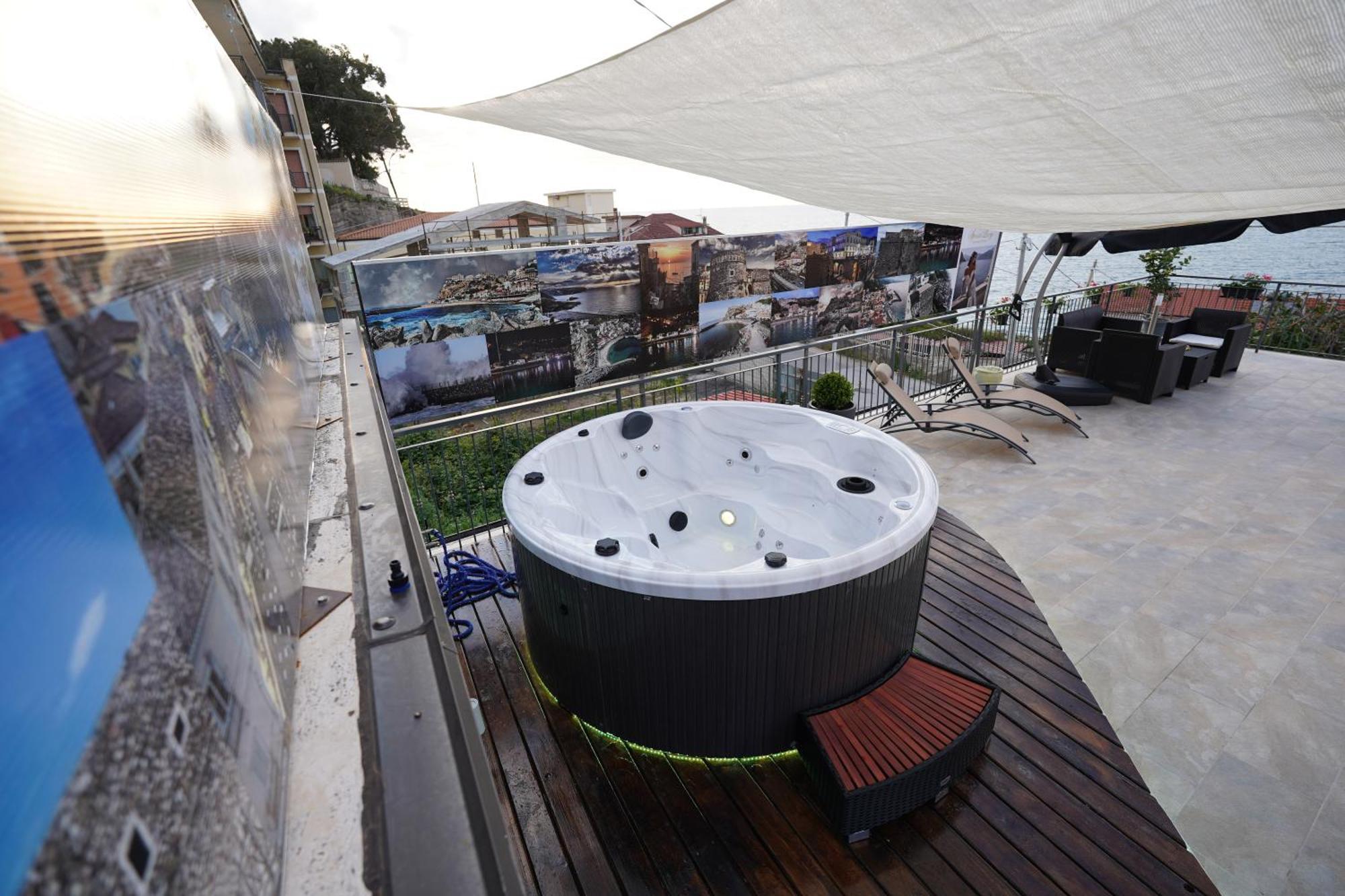 לינה וארוחת בוקר פיצו Piedigrotta Magique Luxury מראה חיצוני תמונה